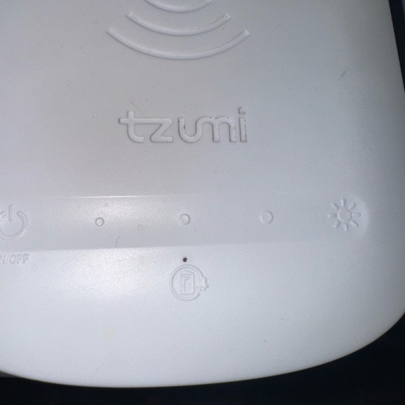 Tzumi 7998 Qi Wireless Phone Charging Desk Lamp white slim design - Picture 14 of 16